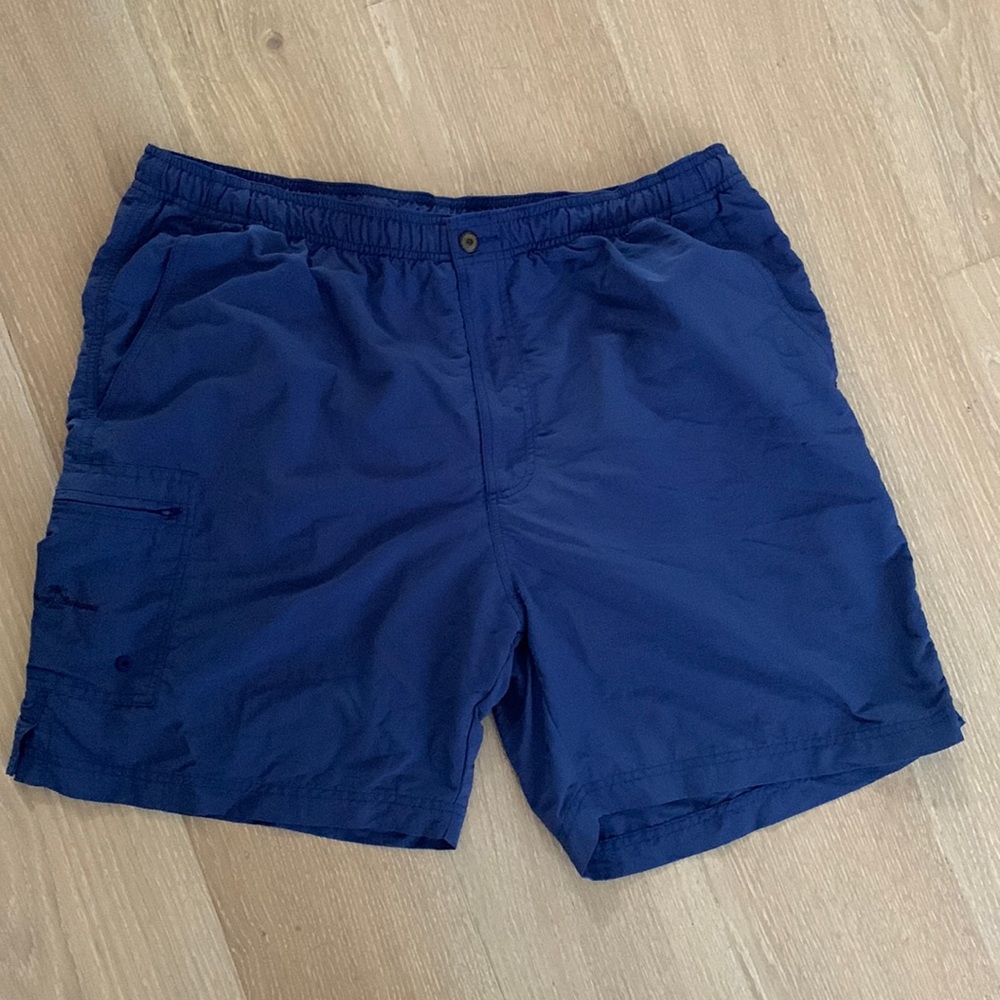 Tommy Bahama Swim Trunks Mens Large blue 100% Nylon Shorts Pockets